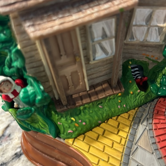 Hallmark keepsake I’ll get you my pre-the Wizard of Oz table decoration - Picture 5 of 13